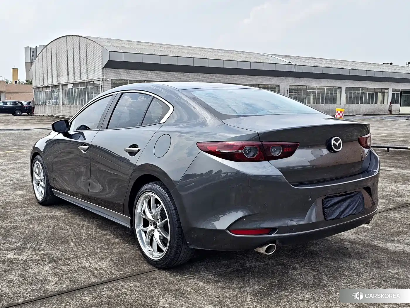 Mazda 3 2022 Silver/gray из Китая, фото 2