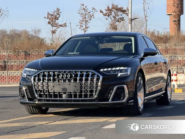 Audi A8 2024 Черный из Китая, фото 2
