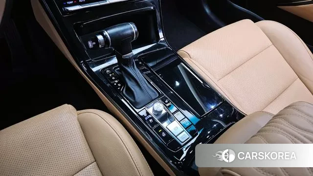 Kia K7 Premier 2020 Черный из Кореи, фото 2