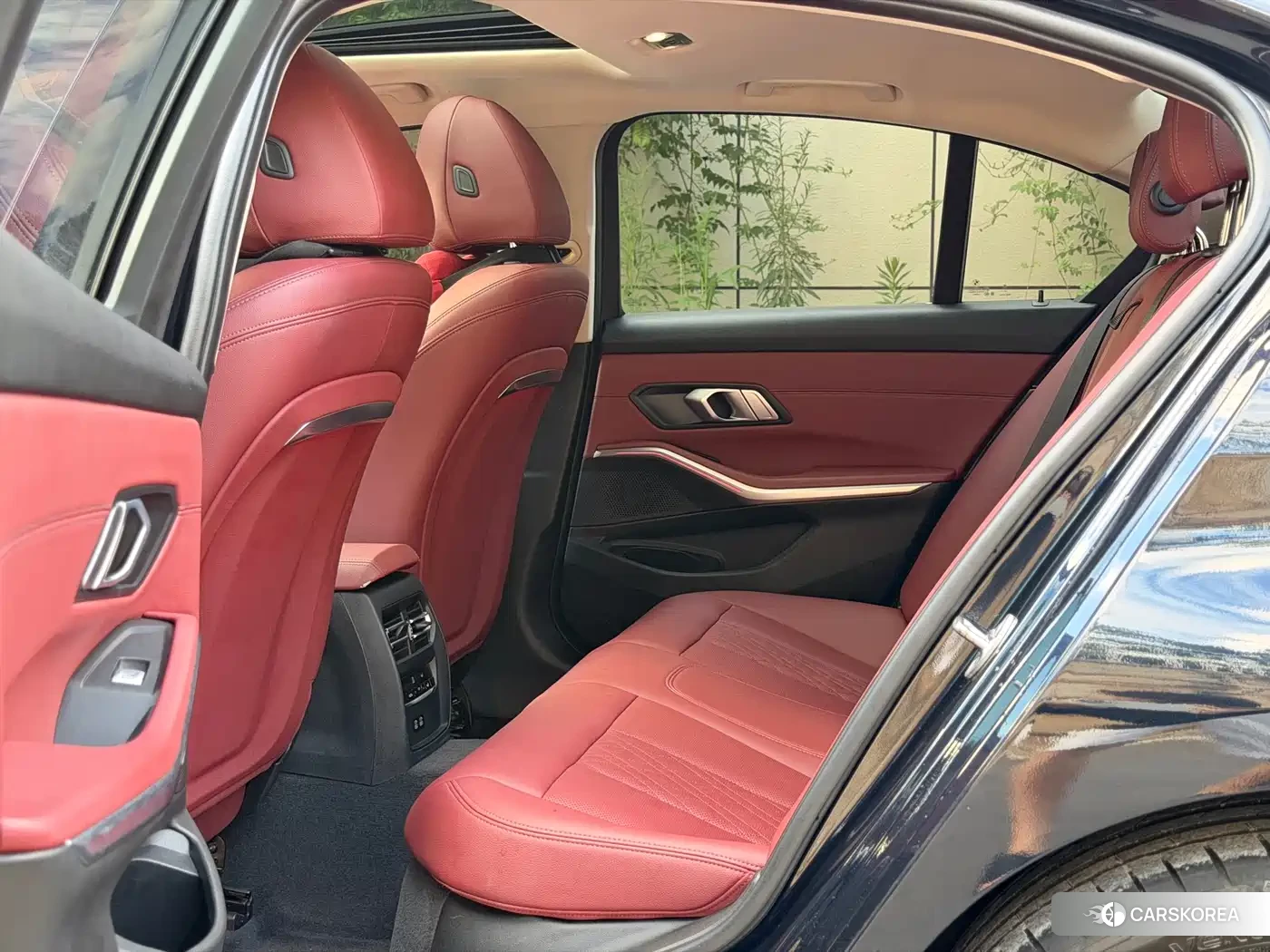 BMW 3 series 2023 Черный из Китая, фото 2