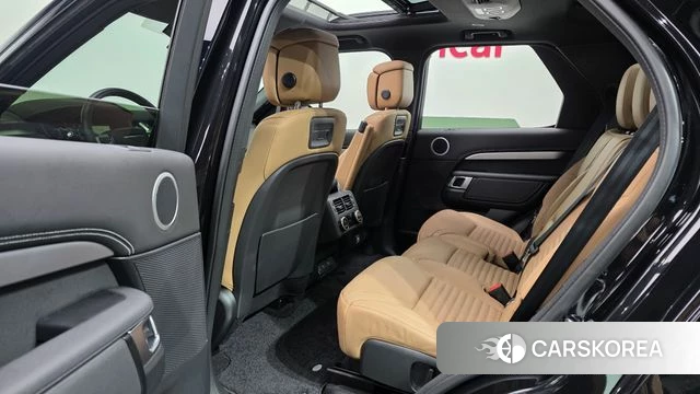 Land Rover Discovery 5 2025 Черный из Кореи, фото 2