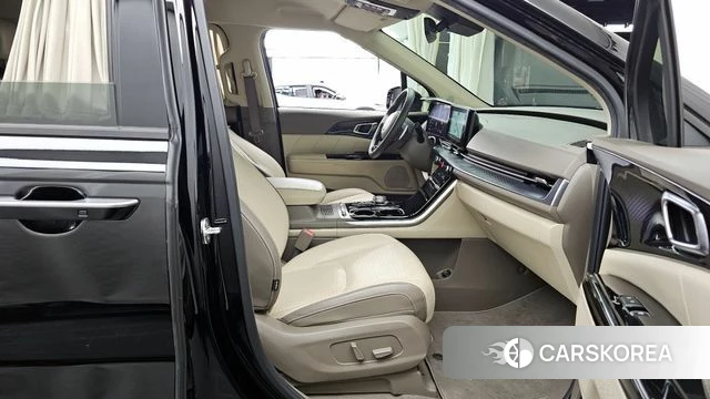 Kia Carnival 4th generation 2022 Черный из Кореи, фото 2