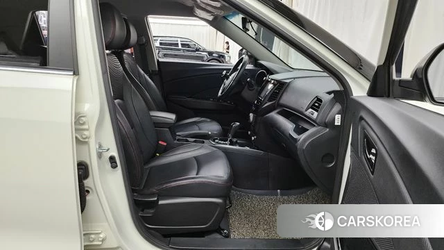 Ssangyong Tivoli Air 2018 Белый из Кореи, фото 2