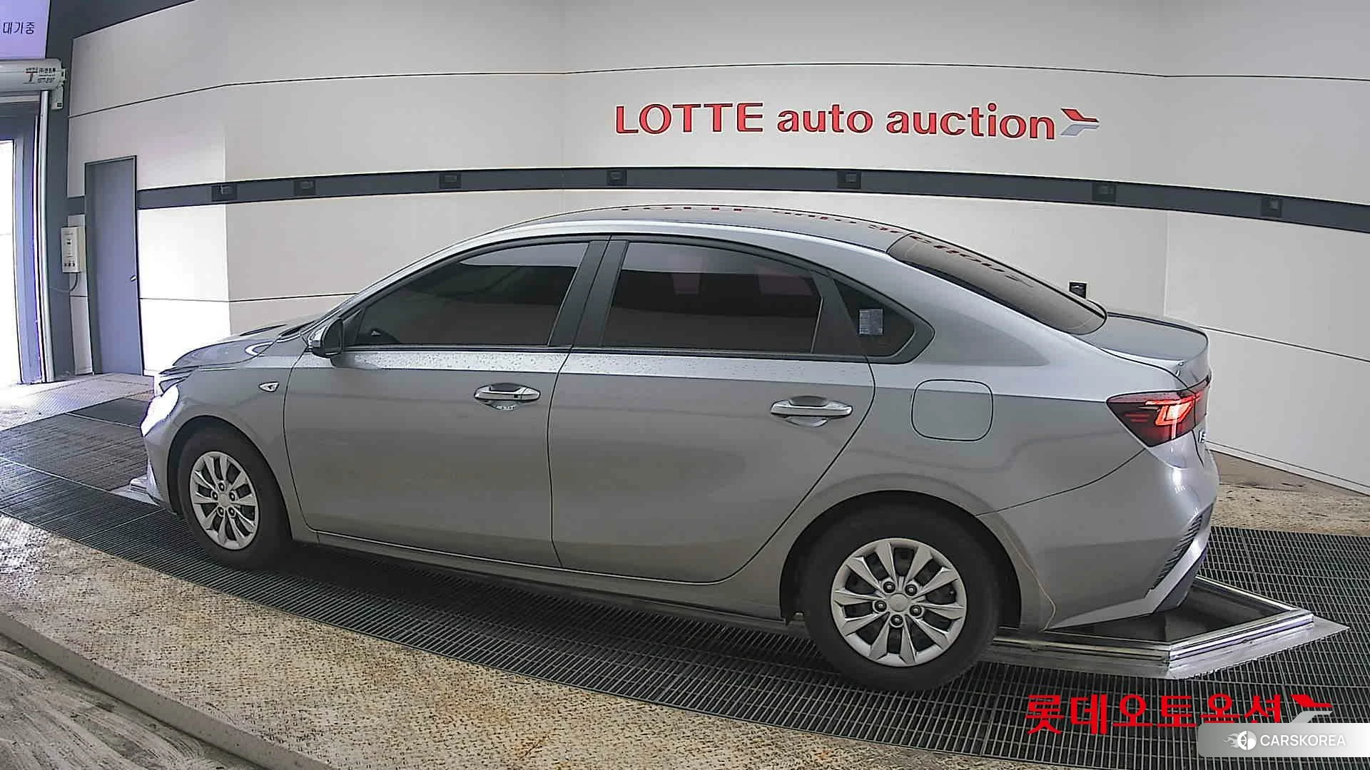 Kia K3 2022 Steelgray из Кореи, фото 2