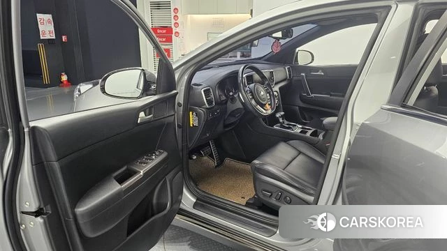 Kia Sportage The Bold 2018 Серый из Кореи, фото 2