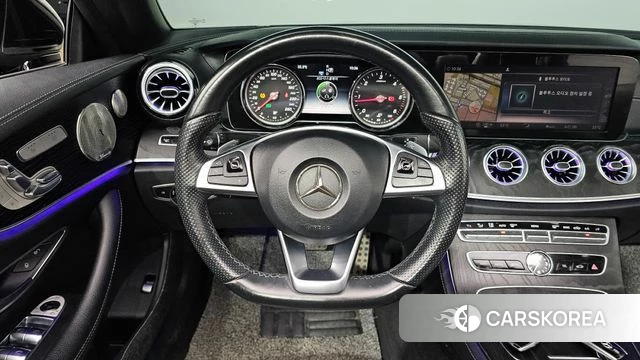 Mercedes-Benz E-Class W213 2018 Черный из Кореи, фото 2