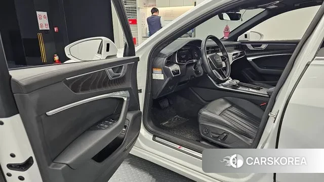 Audi A6 (C8) id 3225133 из Кореи 2