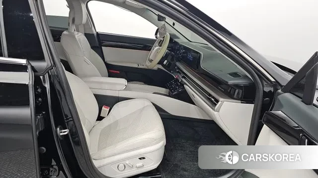 Hyundai Grandeur (GN7) 2023 Черный из Кореи, фото 2