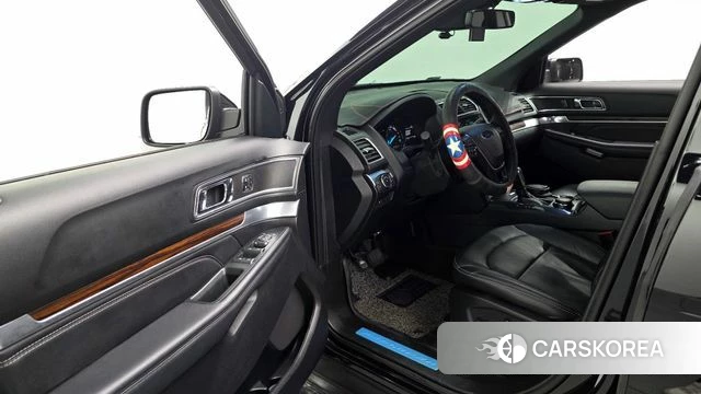 Ford Explorer 2019 Черный из Кореи, фото 2