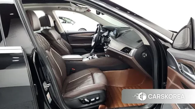 BMW 6 Series GT (G32) 2019 Черный из Кореи, фото 2