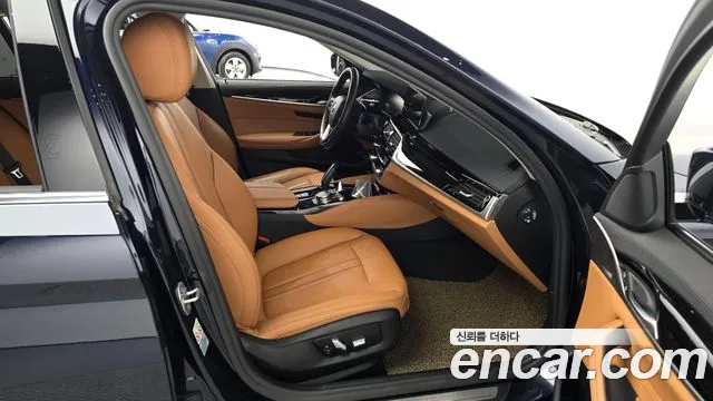 BMW 5 Series (G30) id 2686722 из Кореи 2