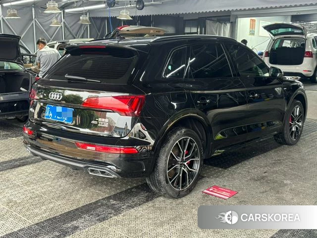 Audi Q5L 2024 Черный из Китая, фото 2