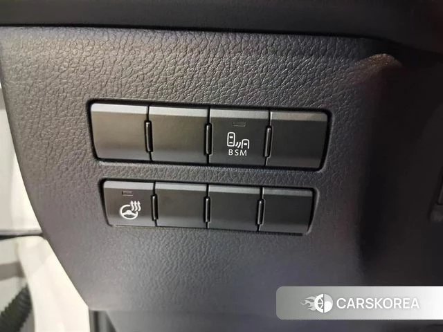 Lexus NX300h 2018 Белый из Кореи, фото 2