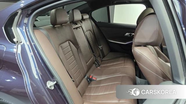 BMW 3 Series (G20) 2020 Фиолетовый из Кореи, фото 2