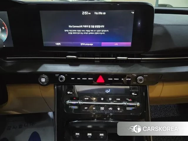 Kia Carnival 4th generation 2021 Белый из Кореи, фото 2