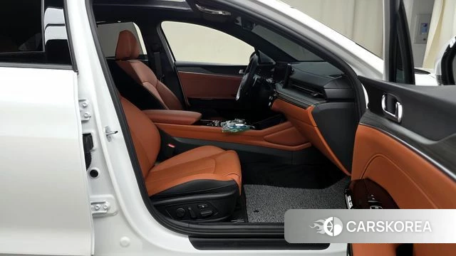 Kia The New K5 3rd generation 2025 Белый из Кореи, фото 2