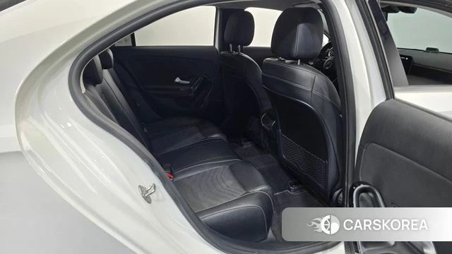Mercedes-Benz A-Class W177 2020 Белый из Кореи, фото 2