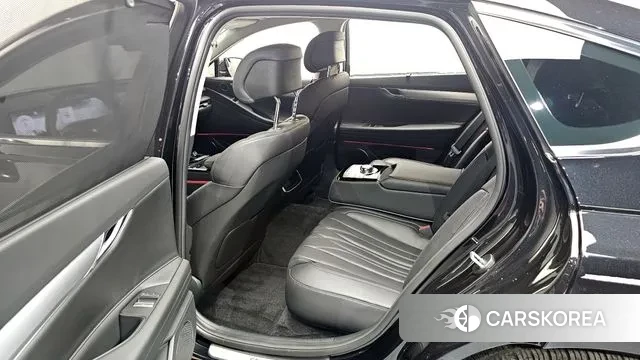 Genesis G80 (RG3) 2025 Черный из Кореи, фото 2