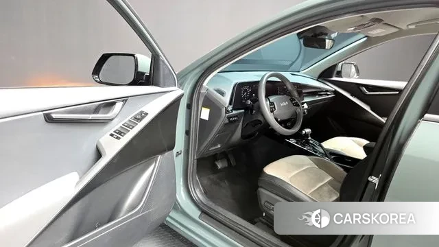 Kia Di Ol Nu Niro 2022 Темно-зеленый из Кореи, фото 2