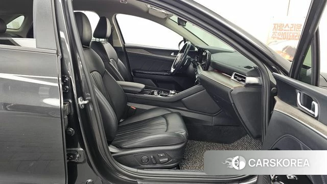 Kia K5 3rd generation 2021 Серый из Кореи, фото 2