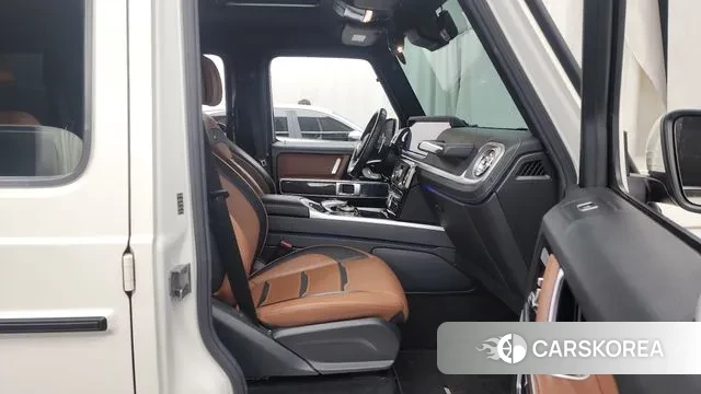 Mercedes-Benz G-Class W463b 2019 Белый из Кореи, фото 2