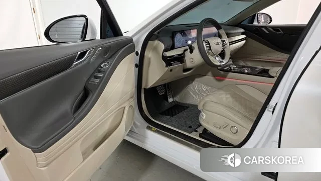 Genesis G80 (RG3) 2024 Белый из Кореи, фото 2