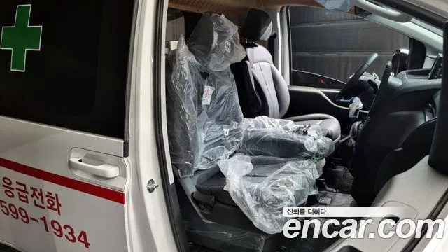 Hyundai Staria 2024 Белый из Кореи, фото 2