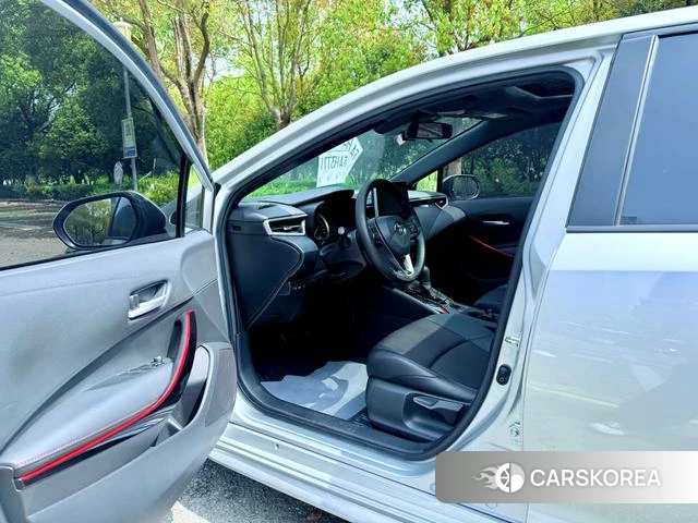 Toyota Lei Ling 2021 Серебристо-серый из Китая, фото 2