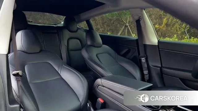 Tesla Model 3 2020 Красный из Кореи, фото 2