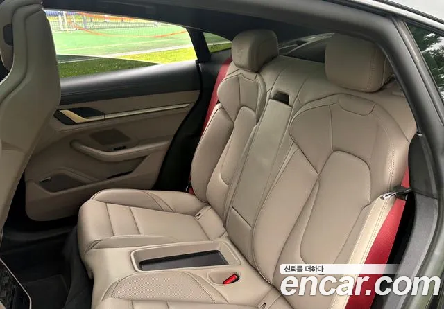 Porsche Taycan id 2682850 из Кореи 2