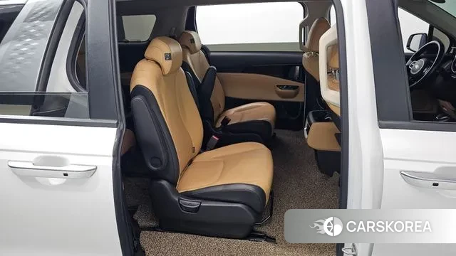 Kia Carnival 4th generation 2021 Белый из Кореи, фото 2