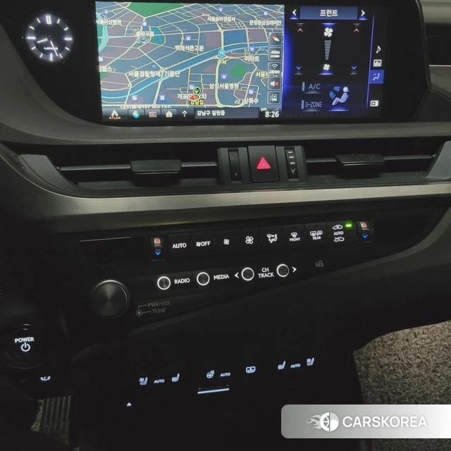 Lexus ES300h 7th generation 2021 Песочный из Кореи, фото 2