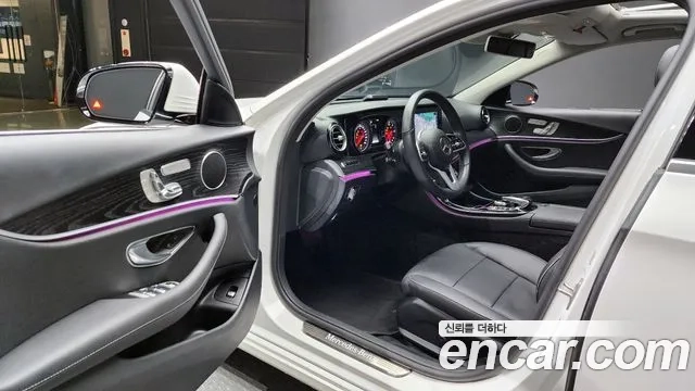 Mercedes-Benz E-Class W213 2020 Белый из Кореи, фото 2