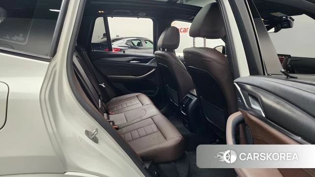 BMW X3 (G01) 2024 Белый из Кореи, фото 2