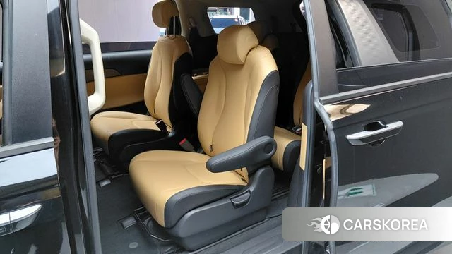 Kia Carnival 4th generation 2021 Черный из Кореи, фото 2