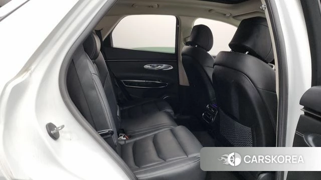 Genesis GV70 2021 Белый из Кореи, фото 2