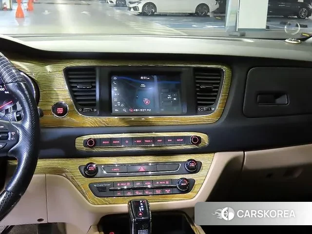 Kia The New Carnival 2018 Белый из Кореи, фото 2