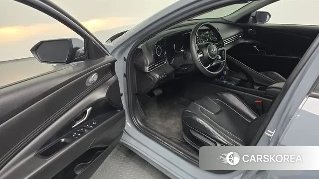 Hyundai Avante Hybrid (CN7) 2021 Серый из Кореи, фото 2