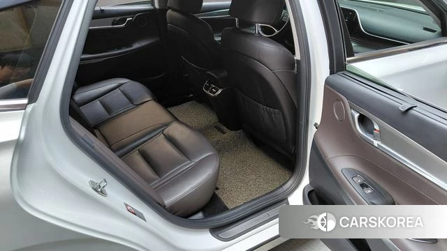 Hyundai The New Grandeur IG Hybrid 2022 Белый из Кореи, фото 2