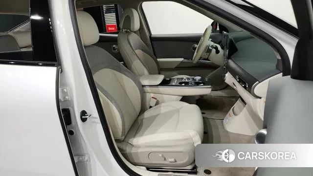 Genesis GV60 2022 Белый из Кореи, фото 2