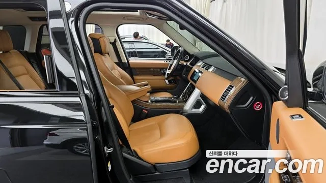 Land Rover Range Rover 4th Generation 2022 Черный из Кореи, фото 2