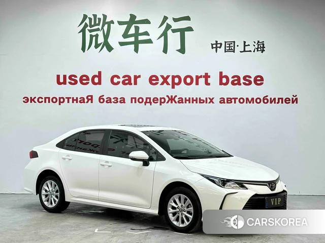Toyota Corolla 2022 Белый из Китая, фото 2