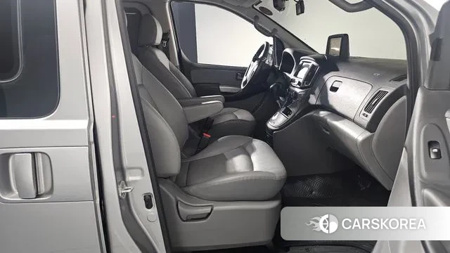 Hyundai The New Grand Starex 2019 Серебряный из Кореи, фото 2