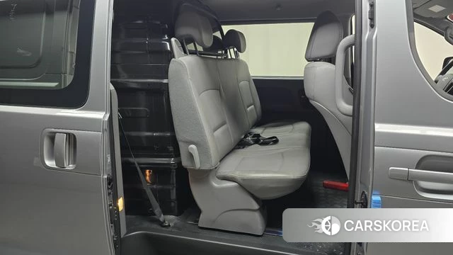 Hyundai The New Grand Starex 2020 Серебристо-серый из Кореи, фото 2