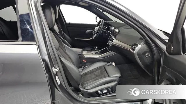 BMW 3 Series (G20) 2021 Серый из Кореи, фото 2