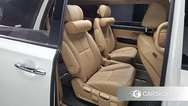 Kia The New Carnival 2018 Белый из Кореи, фото 2