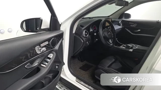 Mercedes-Benz GLC-Class X253 2019 Белый из Кореи, фото 2