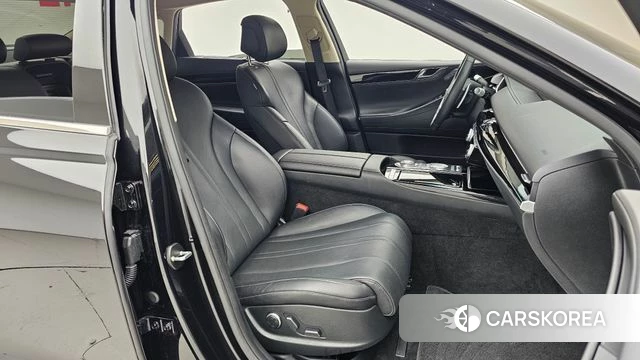 Genesis G80 (RG3) 2022 Черный из Кореи, фото 2