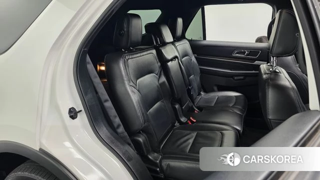 Ford Explorer 2018 Белый из Кореи, фото 2