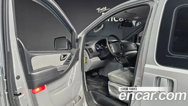 Hyundai The New Grand Starex 2018 Серебряный из Кореи, фото 2